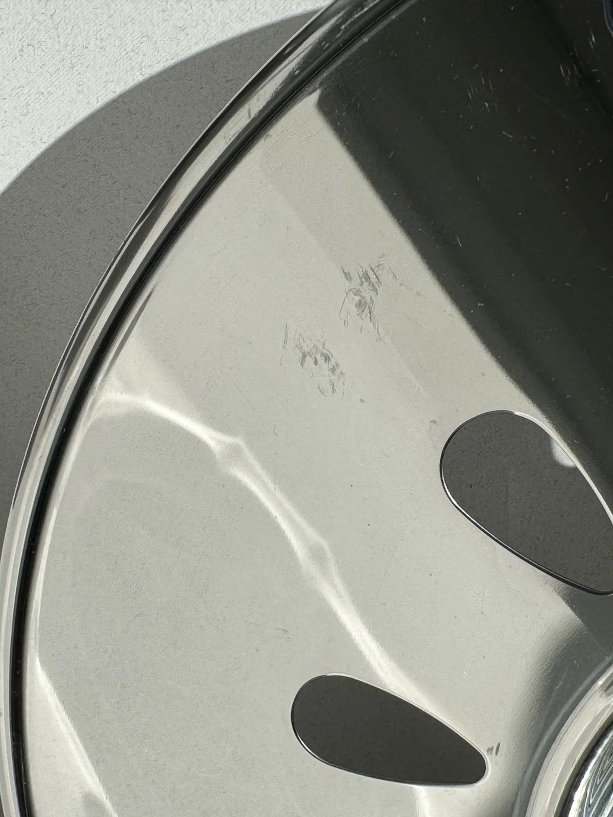 Centrotavola in acciaio Alessi mod. Swing – difetto graffi metallo