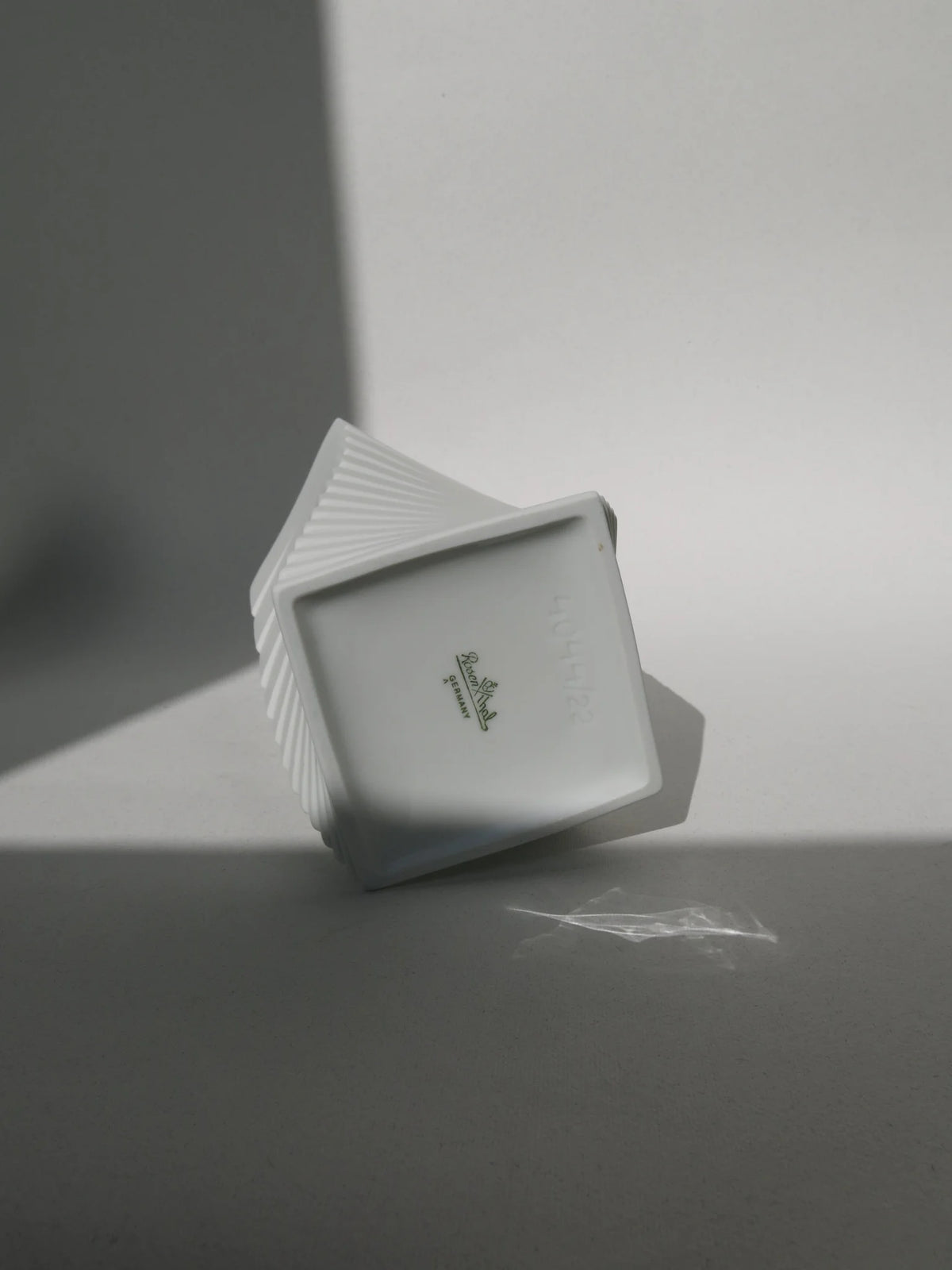 Vaso in porcellana biscuit rettangolare Rosenthal – dettaglio marchio anni '60
