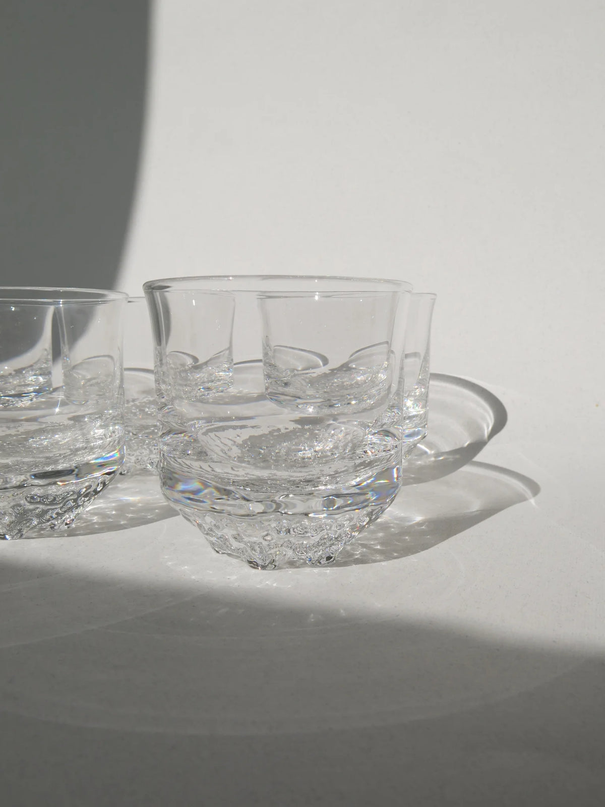 Set di 6 bicchieri in vetro con fondo bolle – dettaglio bicchiere singolo