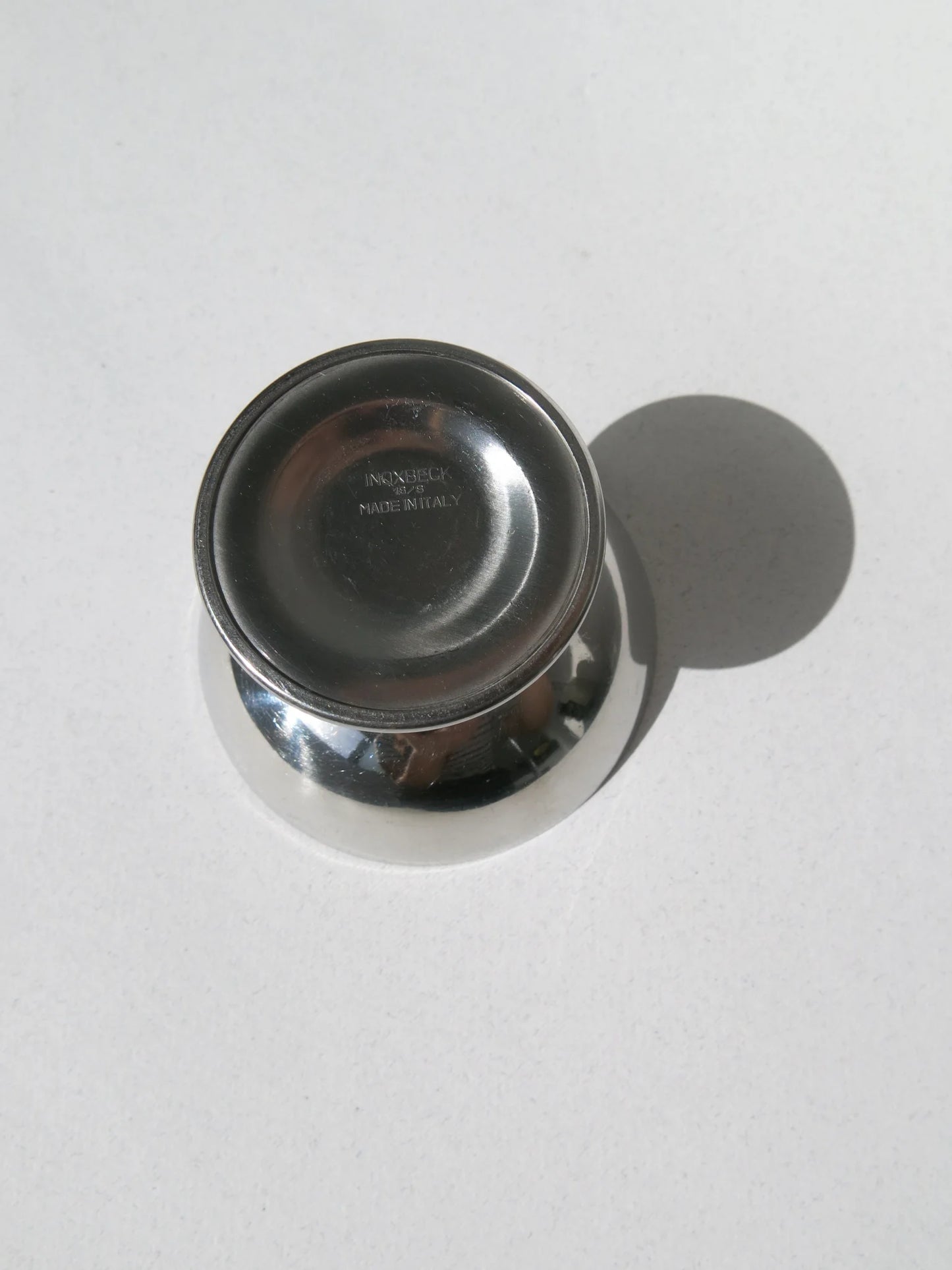 Coppe da gelato vintage in acciaio inox – dettaglio marchio impresso sul fondo